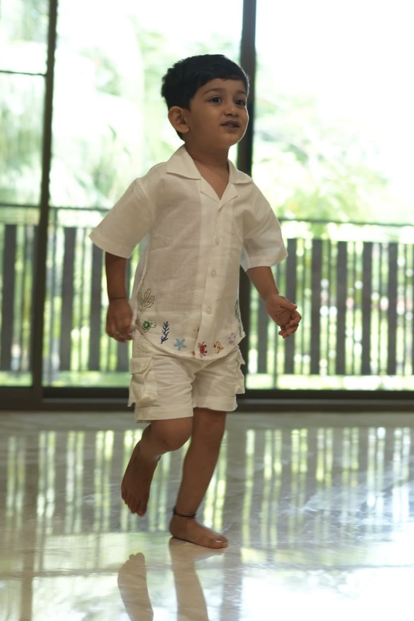Breezy Linen Marine Animal Shirt